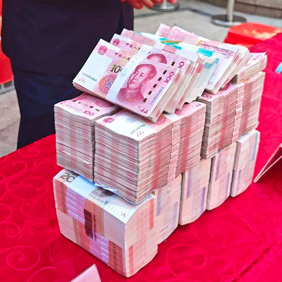 宁波讨债公司成功调解一对特殊夫妻的纠纷，杨某同意分期支付60000元抚养费